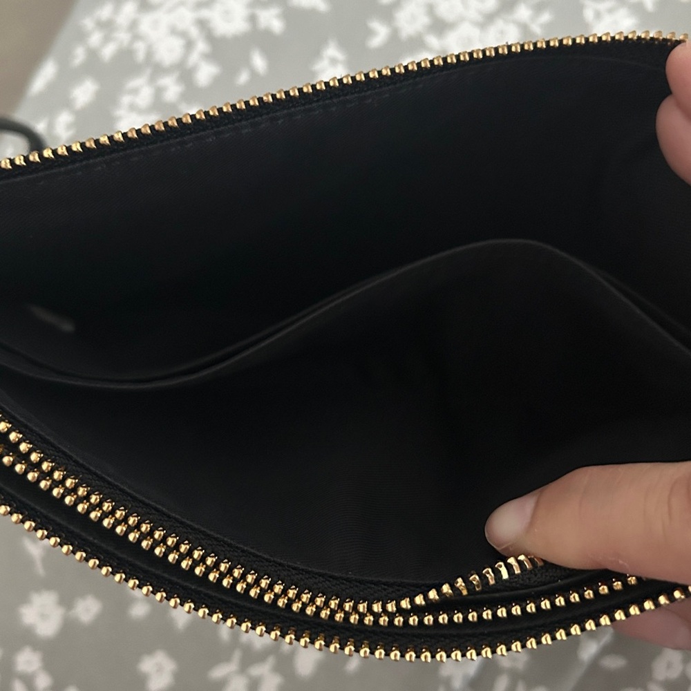 Large Coach Signature Black and Brown Double Zip Wristlet - Picture 3 of 4